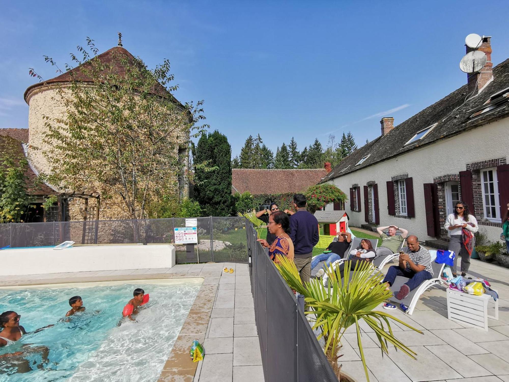 Domaine De Tardais, Ideal Famille Avec Piscine Et Nombreux Loisirs Senonches Zewnętrze zdjęcie